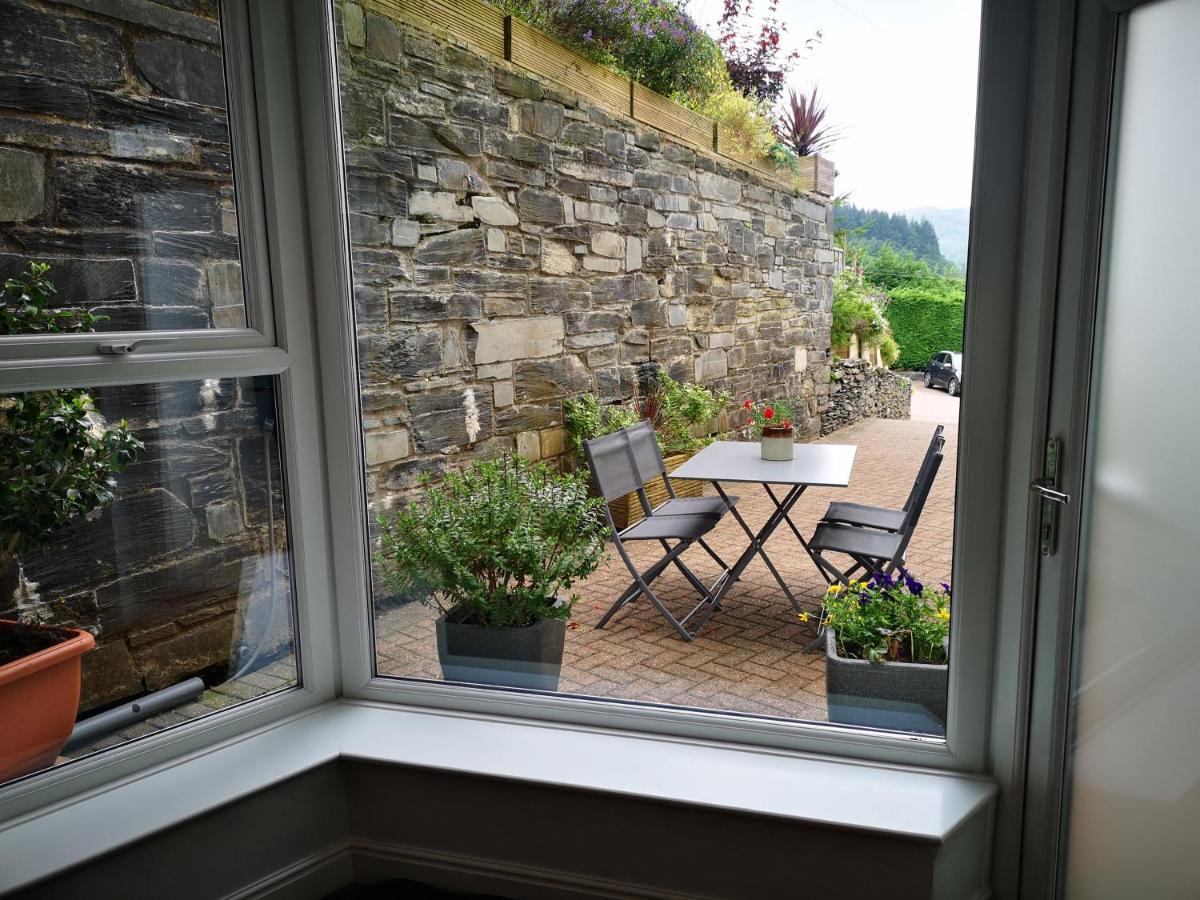בטווס אי קואד Aberconwy House B&B מראה חיצוני תמונה