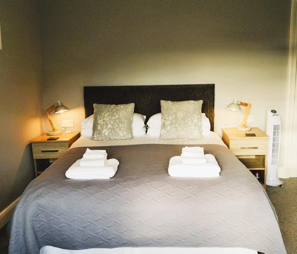 בטווס אי קואד Aberconwy House B&B מראה חיצוני תמונה