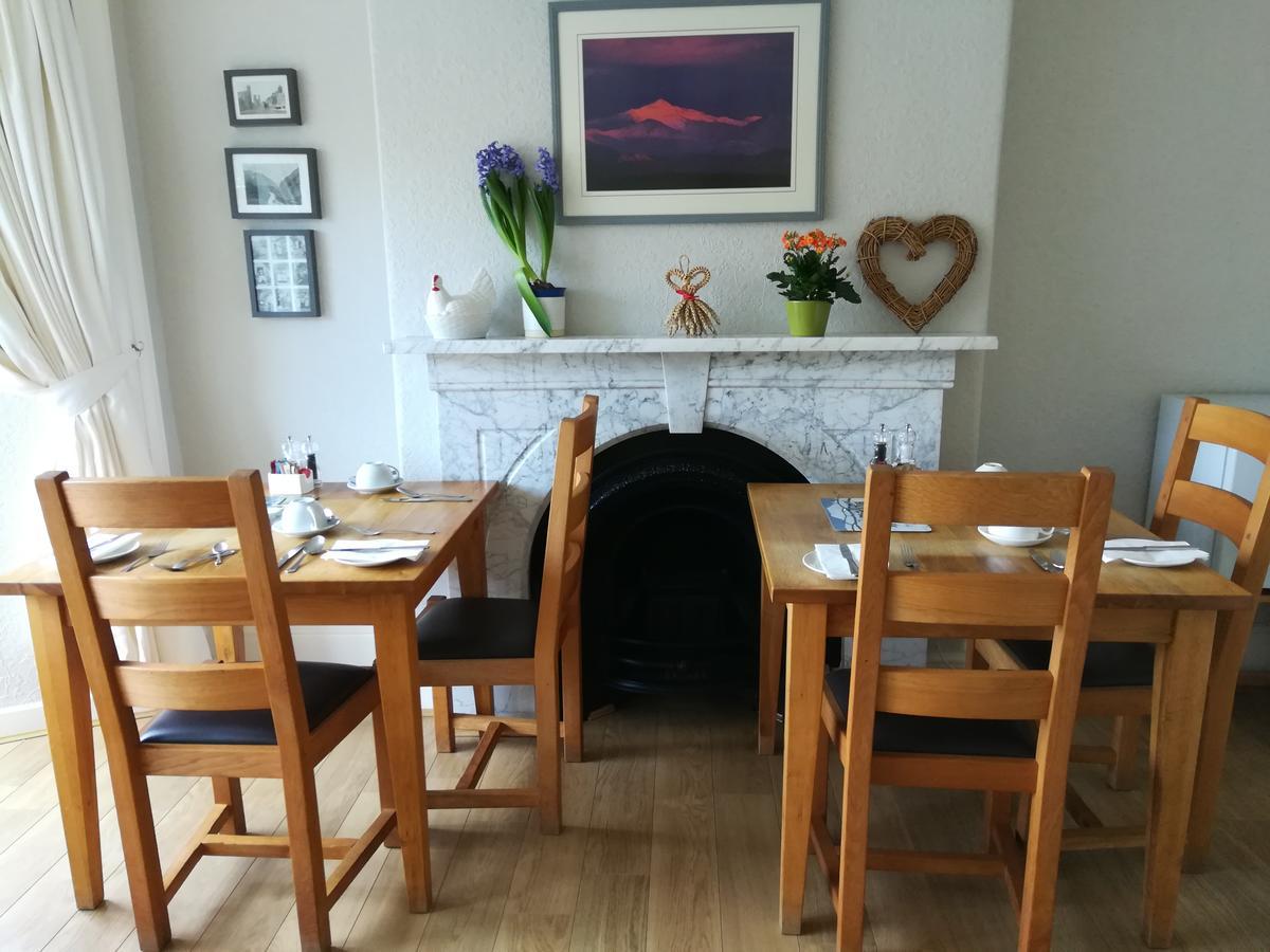 בטווס אי קואד Aberconwy House B&B מראה חיצוני תמונה
